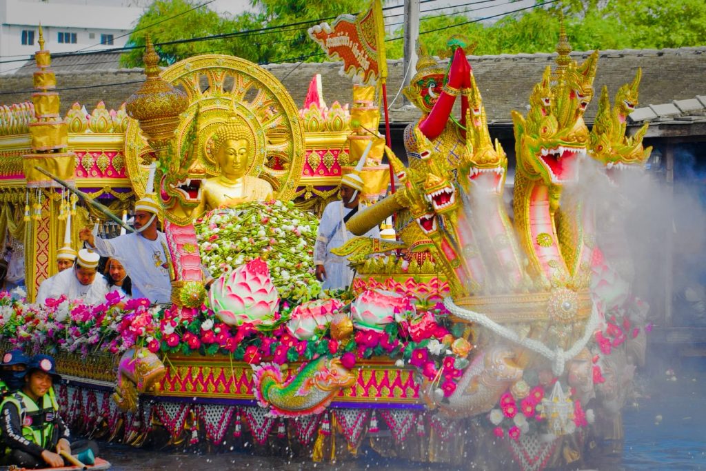 Rab Bua: Thailand’s Lotus Throwing Festival - Thailand Foundation